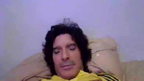 Snapshot of beautifukk chatting on 01.12.25 beautifukk online show from 01.12.25