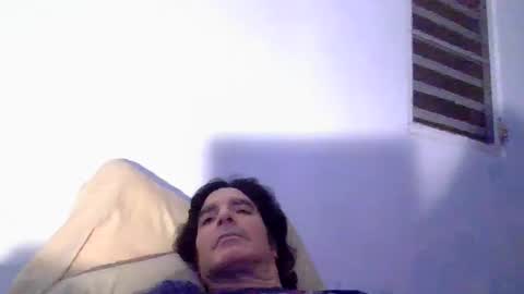 Snapshot of beautifukk chatting on 01.13.25 beautifukk online show from 01.13.25