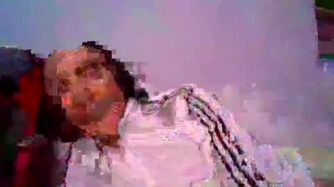 Snapshot of beautifukk chatting on 01.16.25 beautifukk online show from 01.16.25