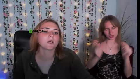 Snapshot of beauty_ginger chatting on 09.25.25 beauty_ginger online show from 09.25.25