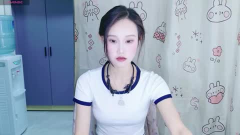 Snapshot of beauty_hanhan chatting on 10.13.25 beauty_hanhan online show from 10.13.25