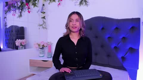 beccamilanni online show from 01.30.25