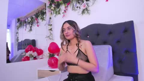 beccamilanni online show from 02.21.25