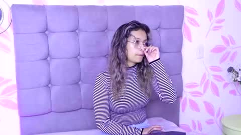 beccamilanni online show from 11.15.25