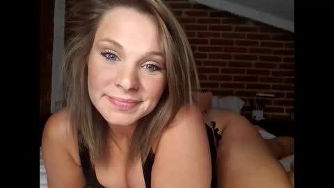 Snapshot of becky2994 chatting on 12.28.24 BECKY BOO online show from 12.28.24