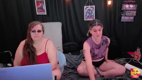 Bella James online show from 11.07.25