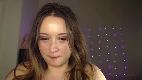 Snapshot of bellamonroee chatting on 12.29.24 Bella Monroe online show from 12.29.24