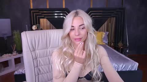 Bella online show from 10.03.25