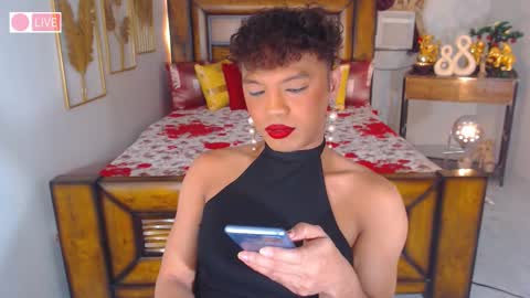Snapshot of bellatrixxhuckerts chatting on 01.30.25 B E L L A T R I X online show from 01.30.25