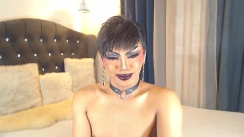 Snapshot of bellatrixxhuckerts chatting on 10.18.25 B E L L A T R I X online show from 10.18.25