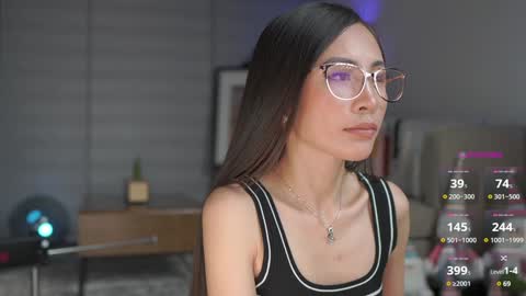 Snapshot of belle_adrienne chatting on 12.11.24 Belle Adrienne  IG  online show from 12.11.24