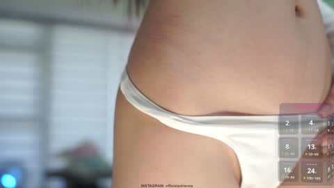 Snapshot of belle_adrienne chatting on 10.11.25 Belle Adrienne  IG  online show from 10.11.25