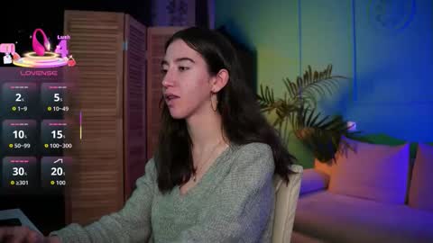 Bella online show from 10.24.25