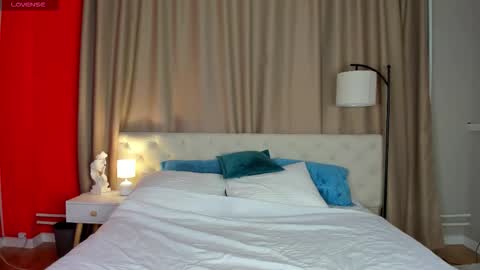 Belle online show from 10.10.25