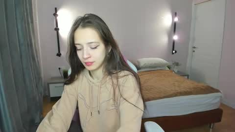 Belle online show from 11.13.25