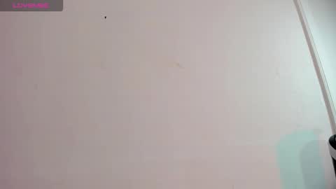 Snapshot of bellota_flak chatting on 09.27.25 Bellota Flak online show from 09.27.25
