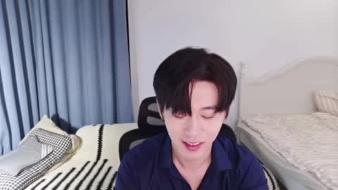 Snapshot of ben705676 chatting on 09.17.25 Ben online show from 09.17.25