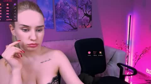 Snapshot of benny_duglas chatting on 09.15.25 Benny online show from 09.15.25