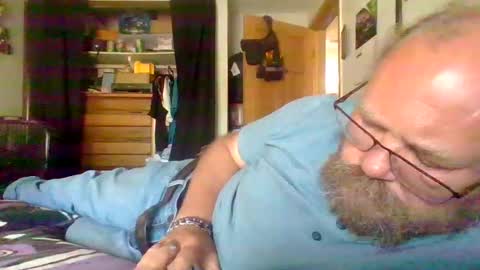 Snapshot of bergeeric1970 chatting on 10.02.25 bergeeric1970 online show from 10.02.25