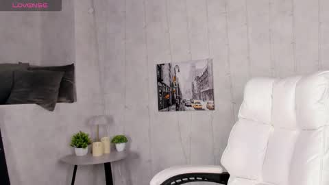 Berta  online show from 11.26.25