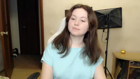Betty online show from 10.21.25