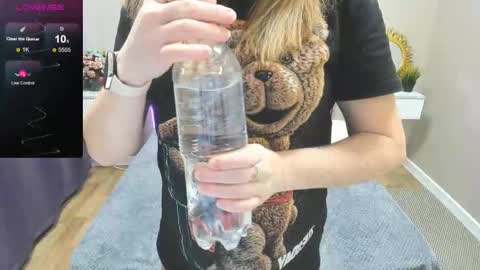 Mila Sweet online show from 11.13.25