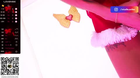 Snapshot of beuty_goddes777 chatting on 12.14.24 Nicolle Aviles online show from 12.14.24