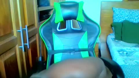 Snapshot of bianca_ebony chatting on 12.02.24 bianca ebony online show from 12.02.24