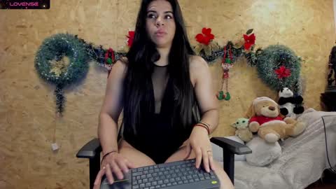 Snapshot of biancastrongg chatting on 12.20.24 Biancastrong.. IGThebiancastrong online show from 12.20.24