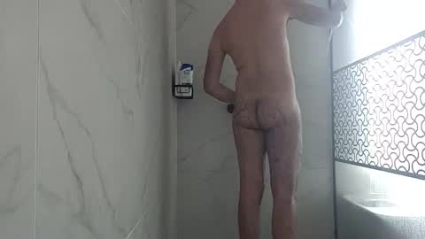 Snapshot of big_hairy_boy chatting on 10.21.25 big_hairy_boy online show from 10.21.25