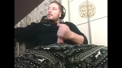 Snapshot of big_sele chatting on 01.05.25 bigbroly88 online show from 01.05.25