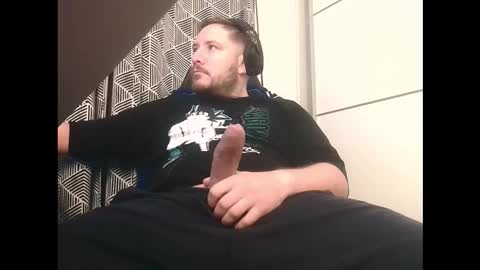 Snapshot of big_sele chatting on 11.15.25 bigbroly88 online show from 11.15.25