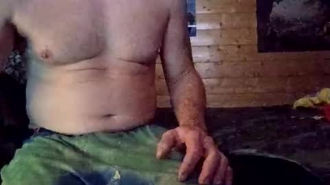 Snapshot of bigandtall1976 chatting on 11.10.25 bigandtall1976 online show from 11.10.25