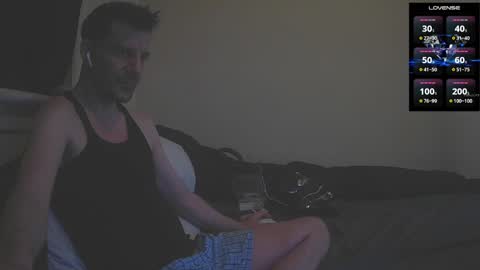 Jon - Im Straight online show from 11.07.25