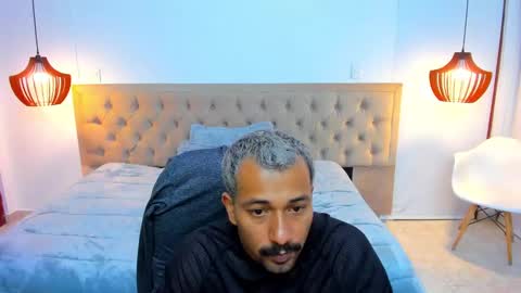 Snapshot of bigcock_hair chatting on 09.28.25 bigcock_hair online show from 09.28.25