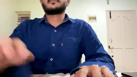 bighandsomesatisfy online show from 01.01.25