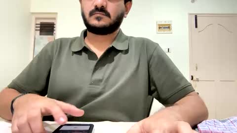 Snapshot of bighandsomesatisfy chatting on 01.07.25 bighandsomesatisfy online show from 01.07.25