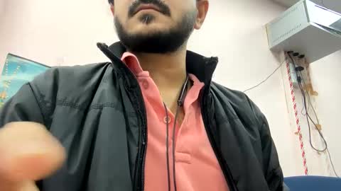 Snapshot of bighandsomesatisfy chatting on 01.14.25 bighandsomesatisfy online show from 01.14.25