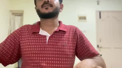 bighandsomesatisfy online show from 10.23.25