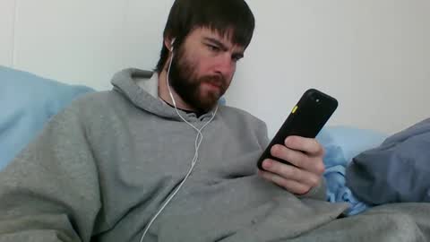 Snapshot of bigmag23 chatting on 03.09.25 bigmag23 online show from 03.09.25