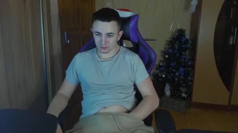 Snapshot of bigmark03 chatting on 01.10.25 BigMark03 online show from 01.10.25