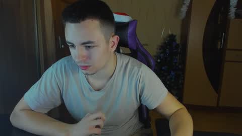 Snapshot of bigmark03 chatting on 01.10.25 BigMark03 online show from 01.10.25