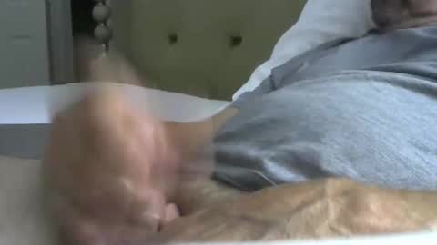 Snapshot of bignforsex chatting on 10.27.25 Txbator1 online show from 10.27.25