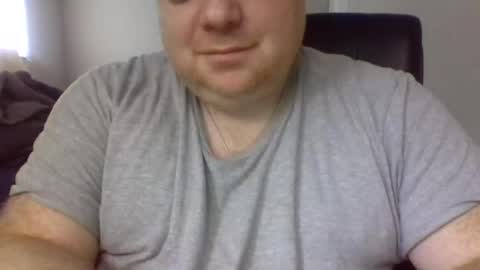 Snapshot of bigred_nyc chatting on 02.06.25 Big Red online show from 02.06.25