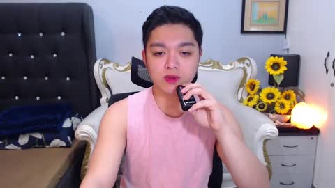 Snapshot of bigshowforyouxx chatting on 03.04.25 Jay online show from 03.04.25