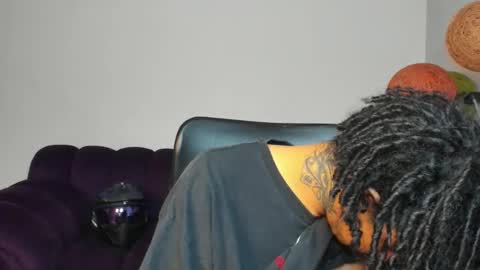 Sebas online show from 10.21.25