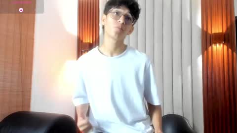 Snapshot of billie_jr chatting on 09.25.25 Billie online show from 09.25.25
