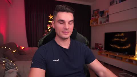 Snapshot of billypassion chatting on 12.02.24 BillyPassion online show from 12.02.24