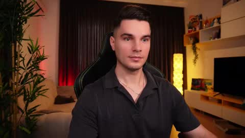 Snapshot of billypassion chatting on 02.16.25 BillyPassion online show from 02.16.25