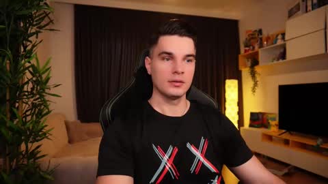 Snapshot of billypassion chatting on 02.19.25 BillyPassion online show from 02.19.25